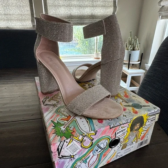 Jeffrey Campbell Glittering Silver Heels - Picture 2 of 5